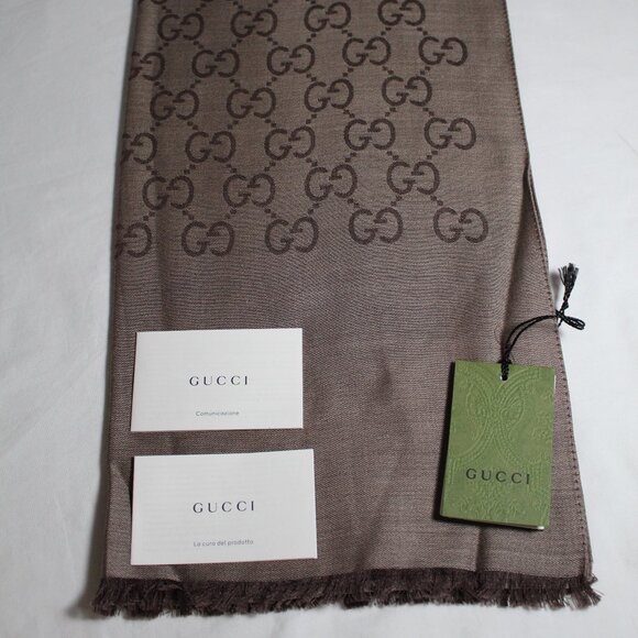 NWT GUCCI Brownish Gray Jacquard GG Wool Silk Scarf Unisex - Picture 1 of 7